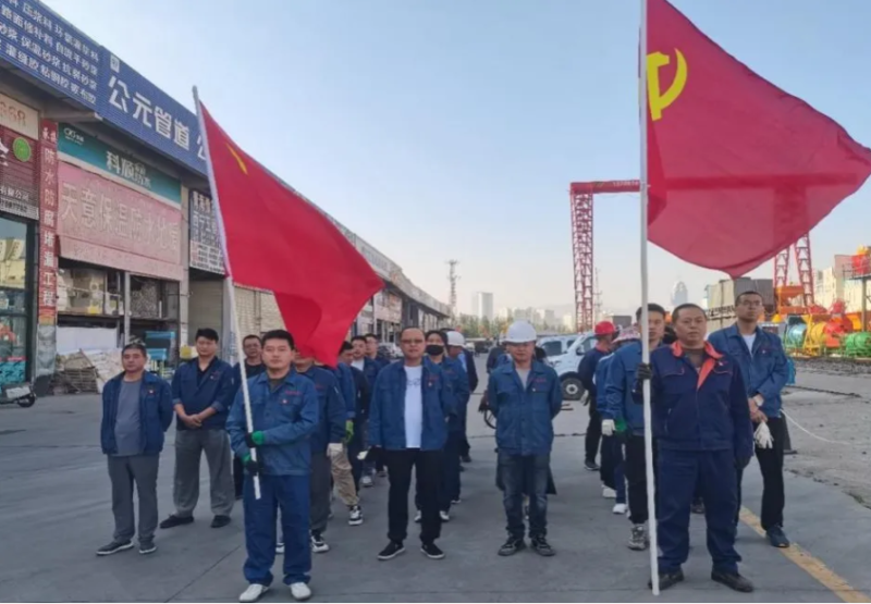 政企協作同抓共管 構建和諧安全園區(qū)——配送公司黨工團聯合北區(qū)城管開展環(huán)境整治主題活動